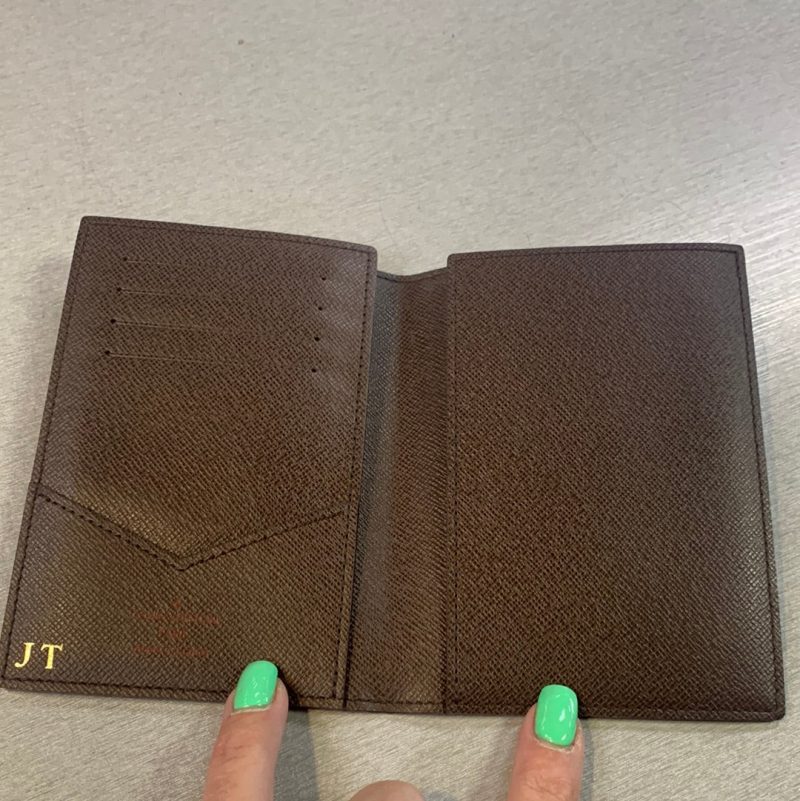 Louis Vuitton Damier Passport Holder - Logoexplore - Image 3