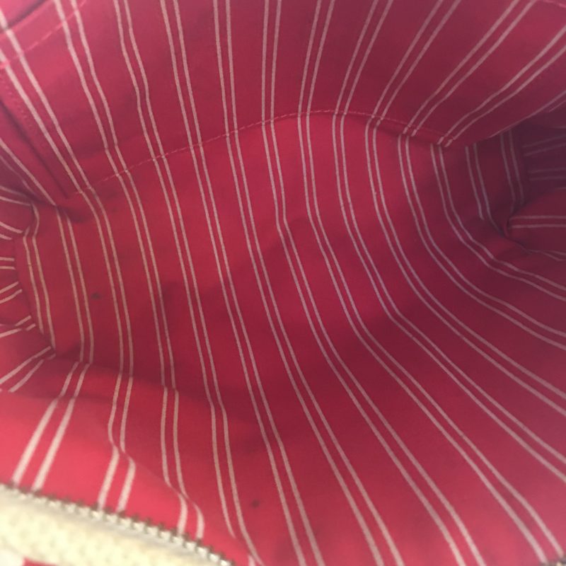 LOUIS VUITTON Handbag in Beige Fabric - Logoexplore - Image 6