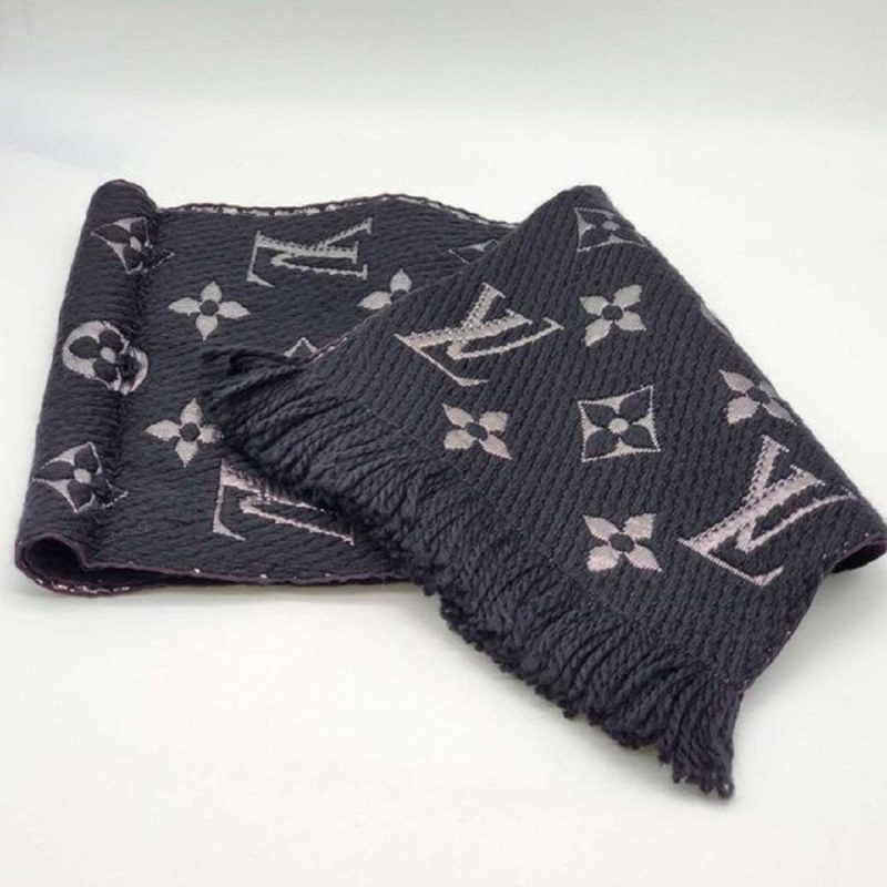 Louis Vuitton Black Logomania Shine Scarf Brand New - Logoexplore - Image 3