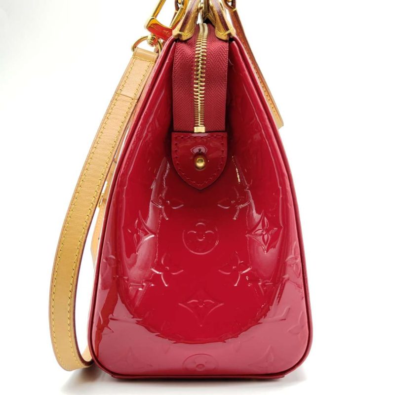 Louis Vuitton Brea MM Vernis Shoulder Bag - Logoexplore - Image 6