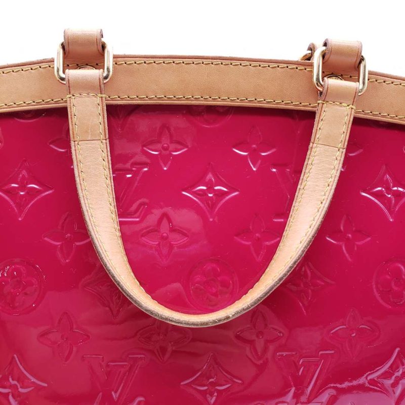 Louis Vuitton Brea MM Vernis Shoulder Bag - Logoexplore - Image 4
