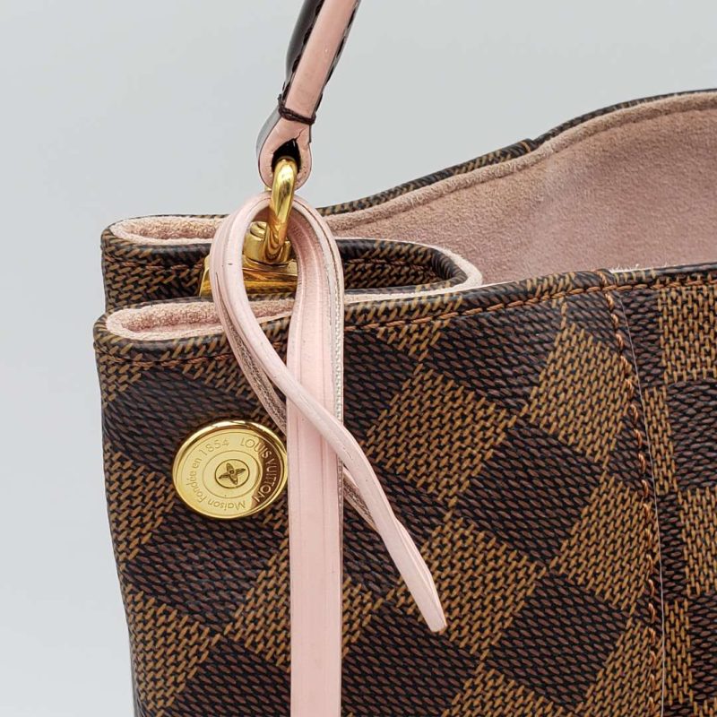 Louis Vuitton Caissa Hobo Rose Ballerine Damier Shoulder Bag - Logoexplore - Image 8