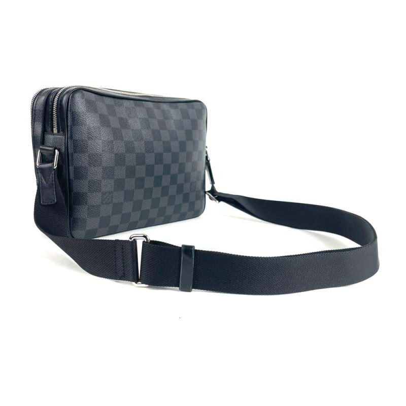 LOUIS VUITTON Damier Graphite Trocadero Messenger PM - Logoexplore - Image 5