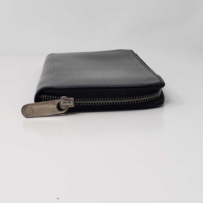 Louis Vuitton Epi Leather Organizer Wallet - Logoexplore - Image 8