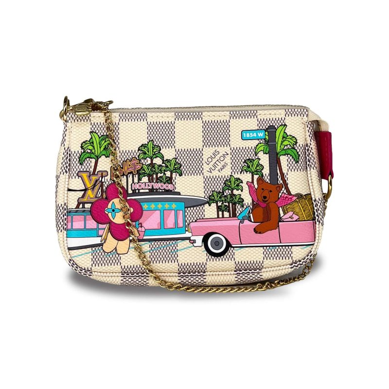 Louis Vuitton Damien Alma Hollywood pochette chain wallet fuschia - Logoexplore