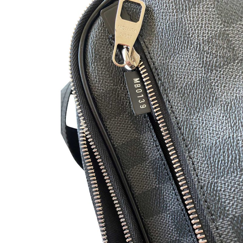 Louis Vuitton Damier Graphite Ambler Bumbag - Logoexplore - Image 8