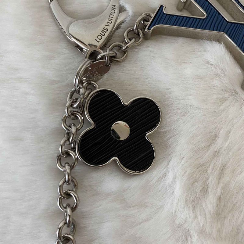 Louis Vuitton Fleur D'Epi Bag Charm - Logoexplore - Image 5
