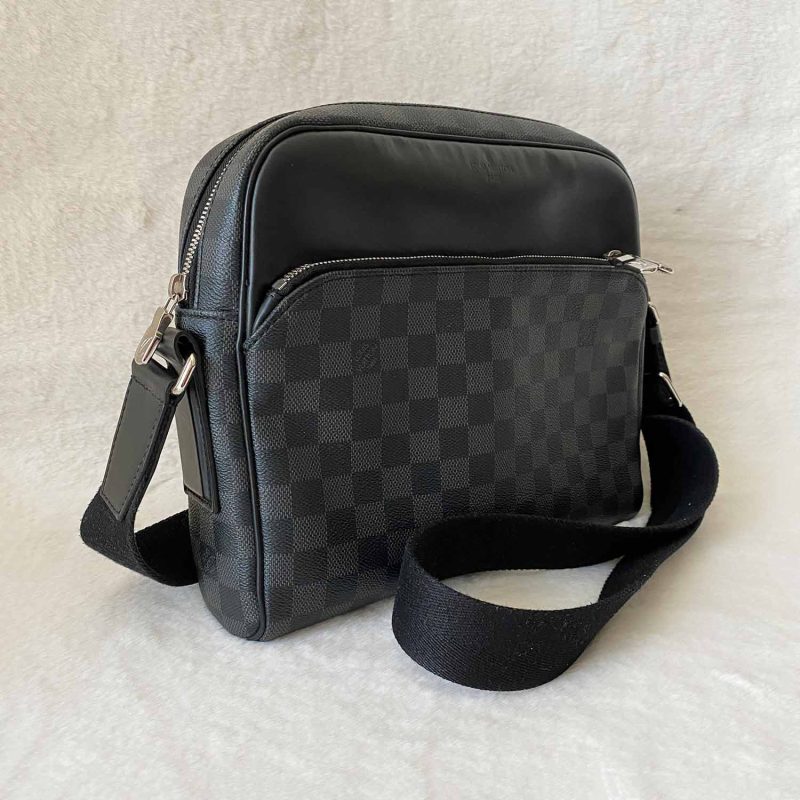 Louis Vuitton Damier Graphite Dayton Reporter - Logoexplore - Image 3
