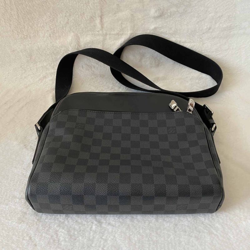 Louis Vuitton Damier Graphite Dayton Reporter - Logoexplore - Image 5
