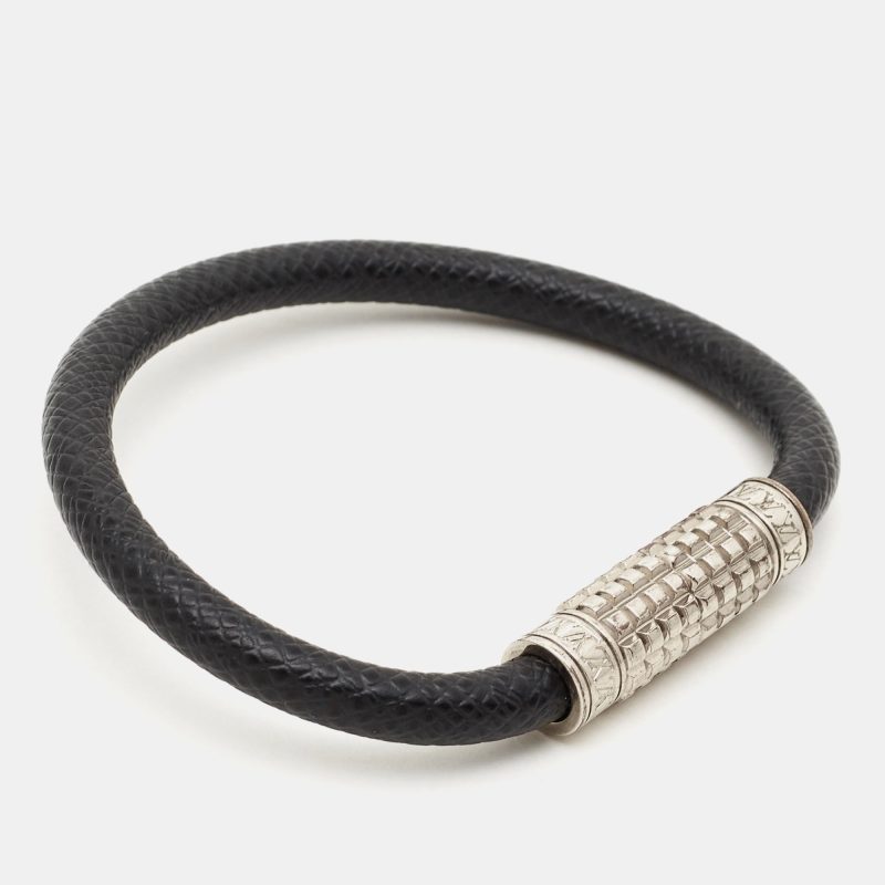 LOUIS VUITTON Digit Damier Ardoise Taiga Leather Silver Tone Bracelet - Logoexplore - Image 3