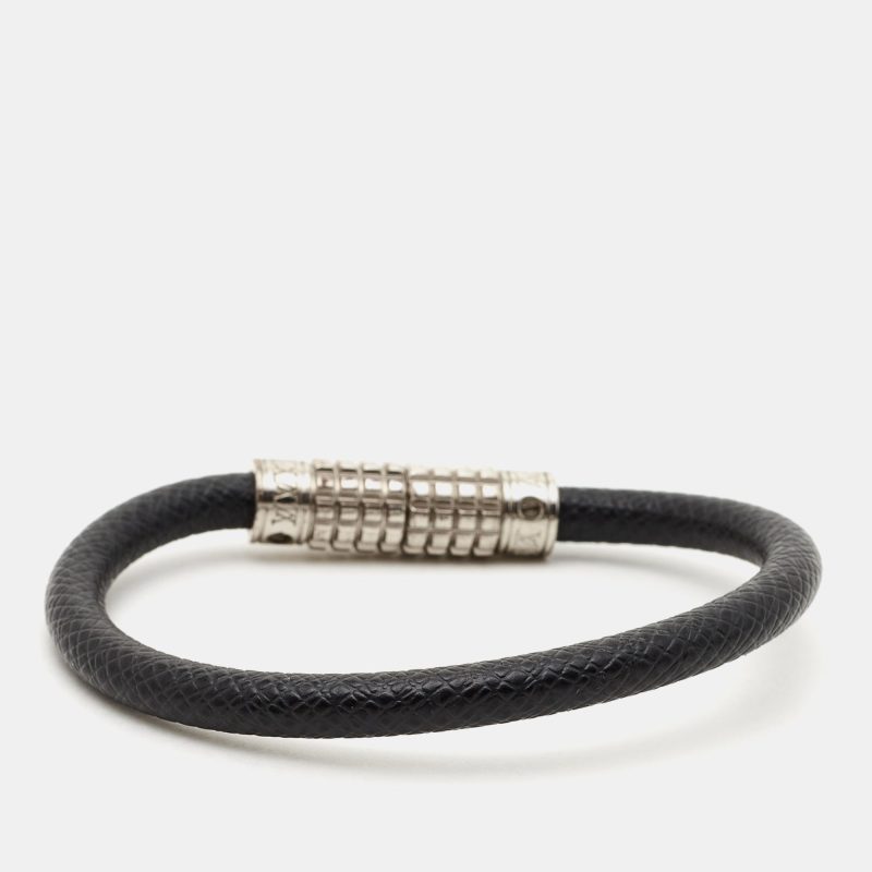 LOUIS VUITTON Digit Damier Ardoise Taiga Leather Silver Tone Bracelet - Logoexplore - Image 4