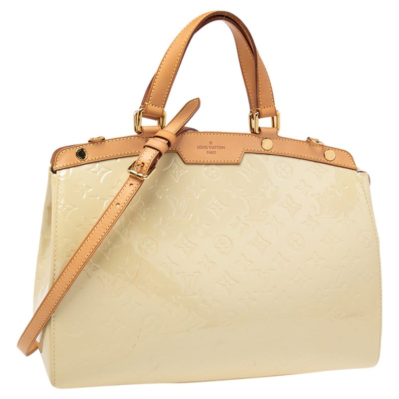 Louis Vuitton Blanc Corail Monogram Vernis Brea GM Bag - Logoexplore - Image 3