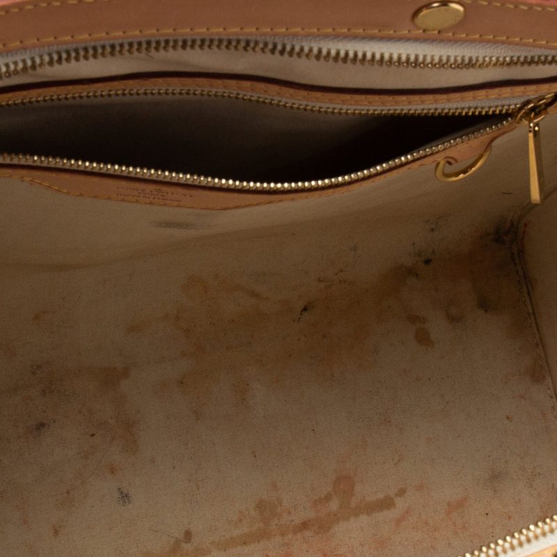 Louis Vuitton Blanc Corail Monogram Vernis Brea GM Bag - Logoexplore - Image 8