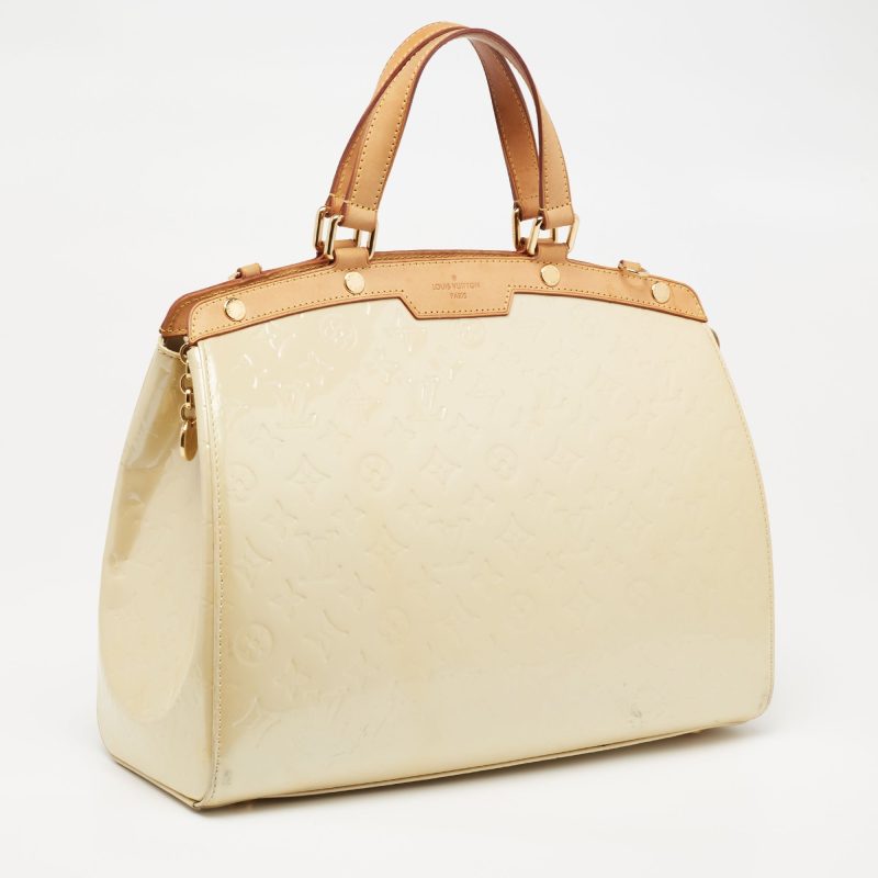 Louis Vuitton Blanc Corail Monogram Vernis Brea GM Bag - Logoexplore - Image 3