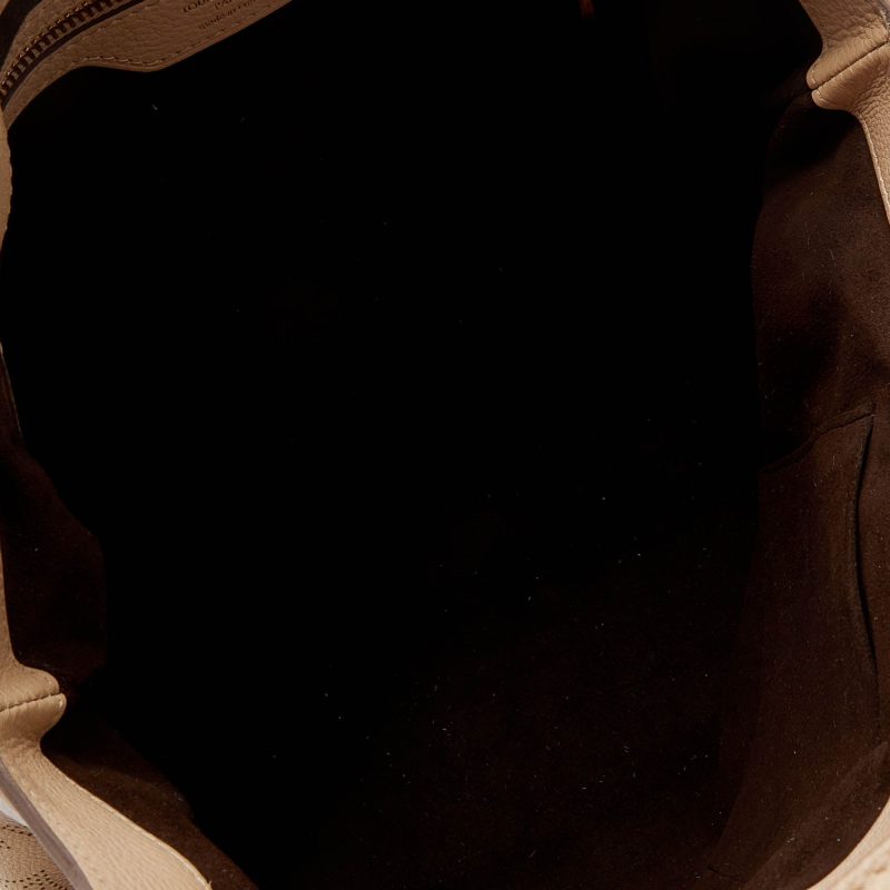 Louis Vuitton Coquill Monogram Mahina Leather Cirrus PM Bag - Logoexplore - Image 7