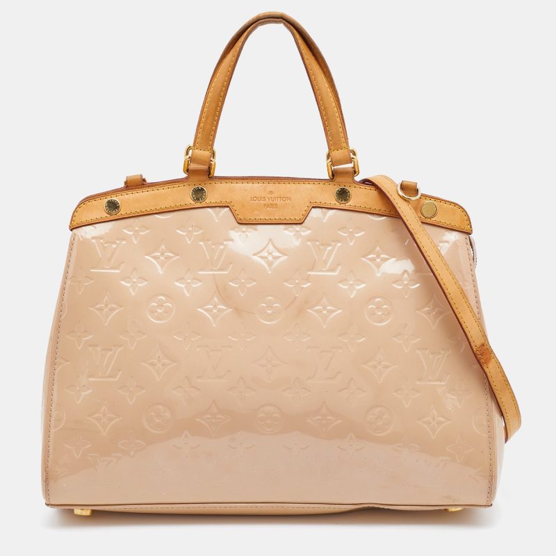 Louis Vuitton Blanc Corail Monogram Vernis Brea MM Bag - Logoexplore