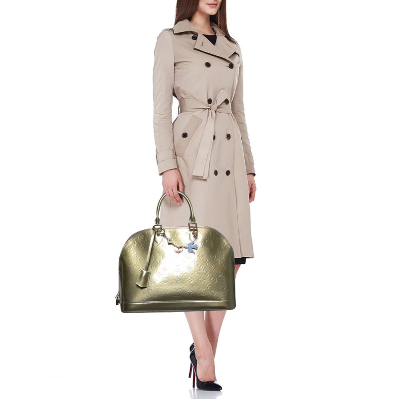 Louis Vuitton Gris Art Deco Monogram Vernis Alma GM Bag - Logoexplore - Image 2