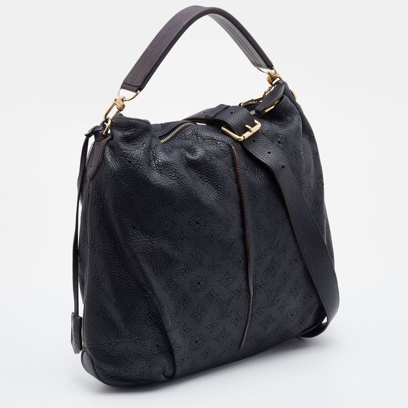 LOUIS VUITTON Black Monogram Mahina Leather Selene MM Bag - Logoexplore - Image 3