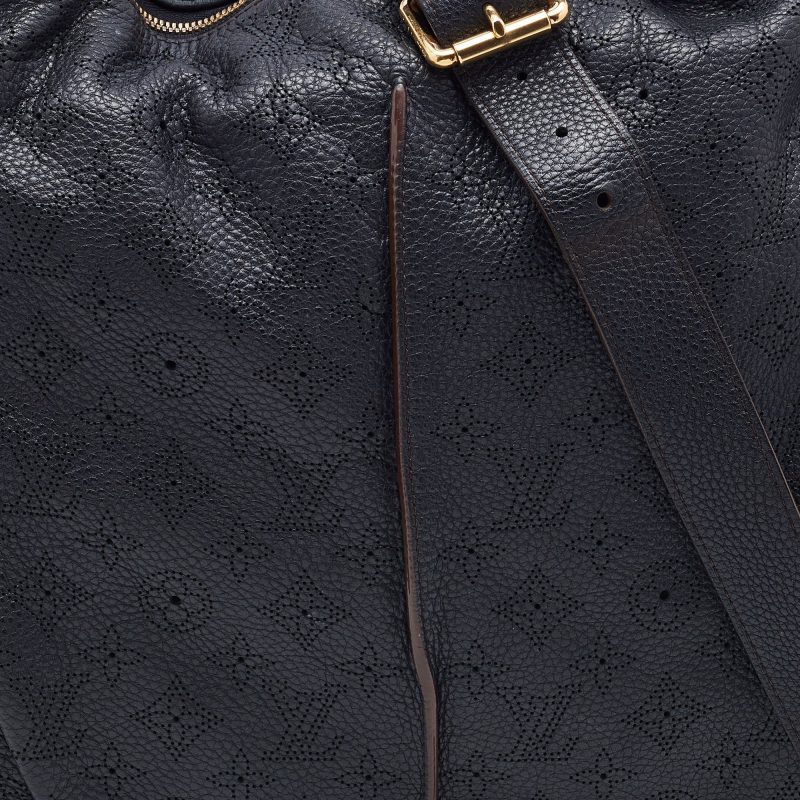 LOUIS VUITTON Black Monogram Mahina Leather Selene MM Bag - Logoexplore - Image 5