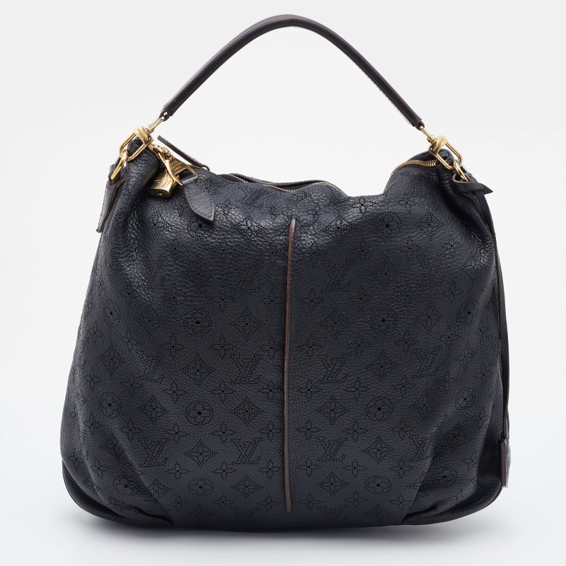 LOUIS VUITTON Black Monogram Mahina Leather Selene MM Bag - Logoexplore - Image 4