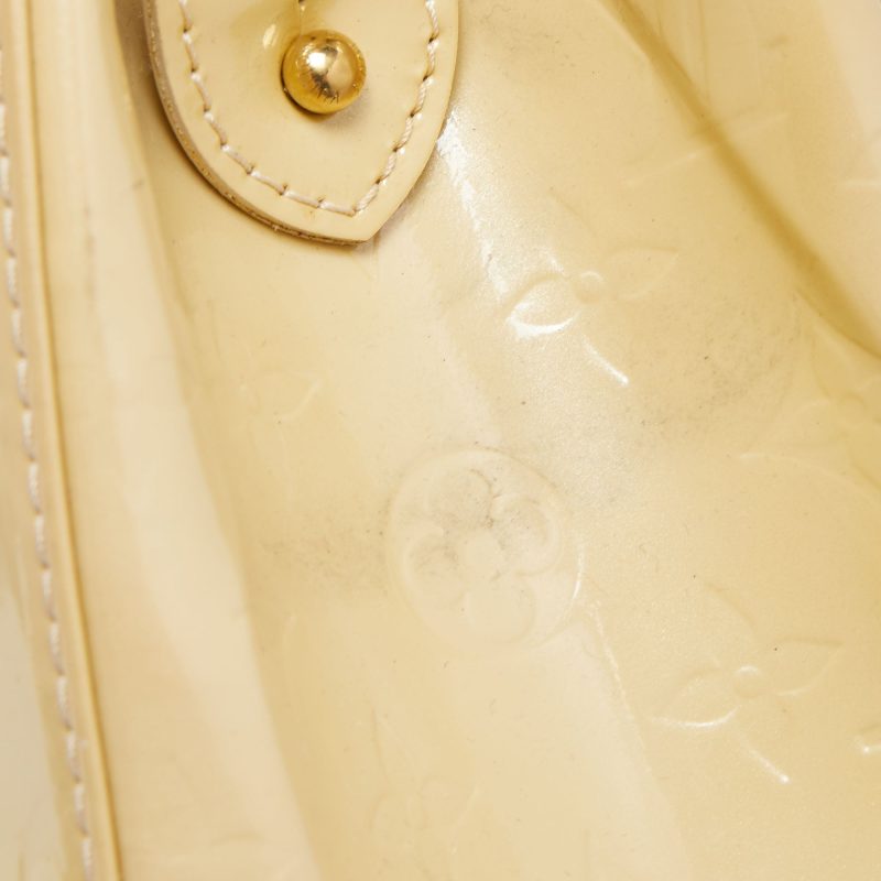 LOUIS VUITTON Citrine Monogram Vernis Brea MM Bag - Logoexplore - Image 8