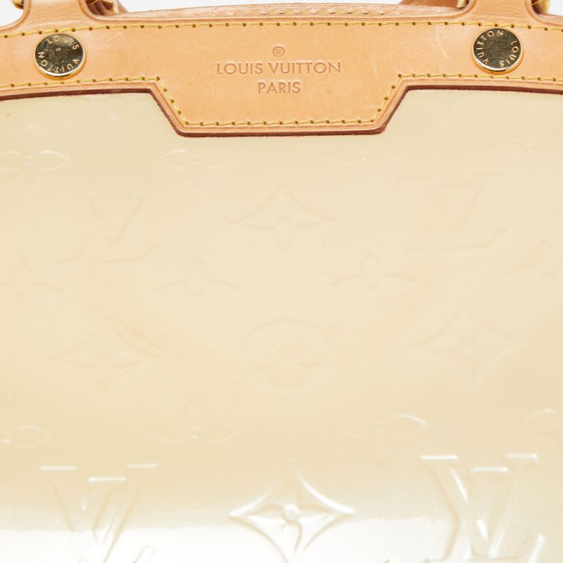 LOUIS VUITTON Citrine Monogram Vernis Brea MM Bag - Logoexplore - Image 5