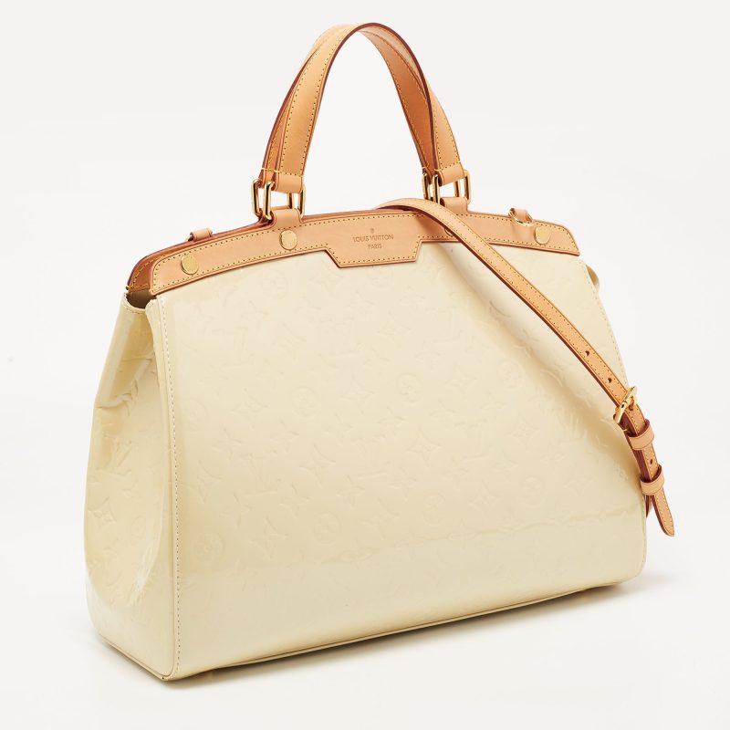 LOUIS VUITTON Blanc Corail Monogram Vernis Brea GM Bag - Logoexplore - Image 3