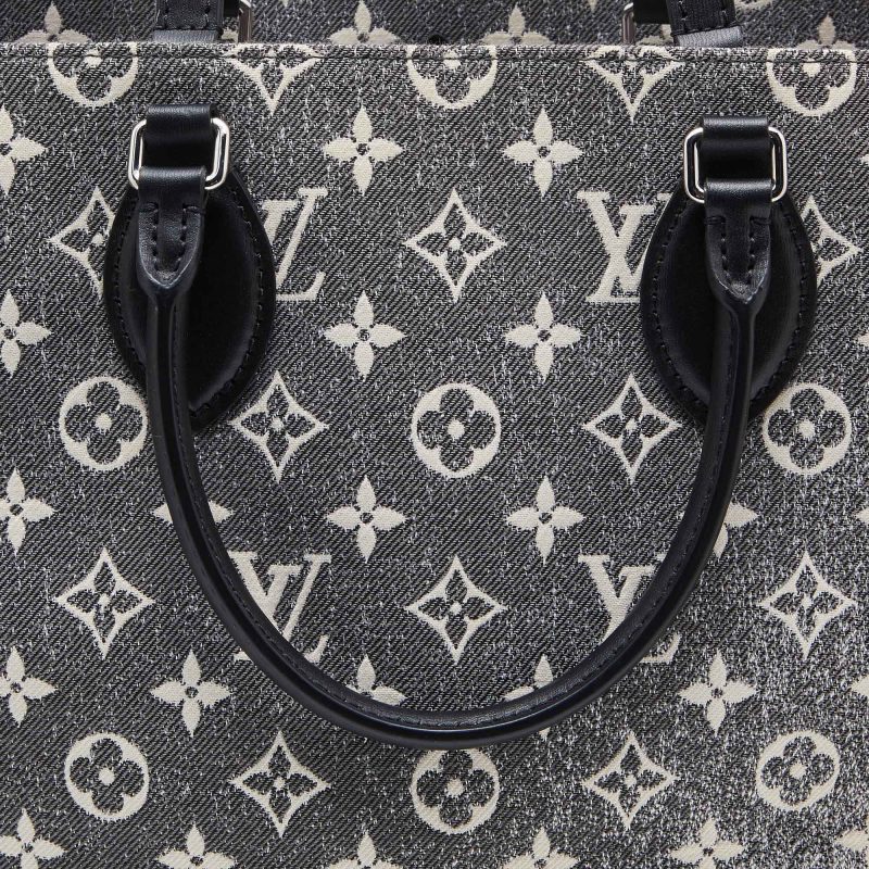 LOUIS VUITTON Black Monogram Denim and Leather OnTheGo MM Bag - Logoexplore - Image 5