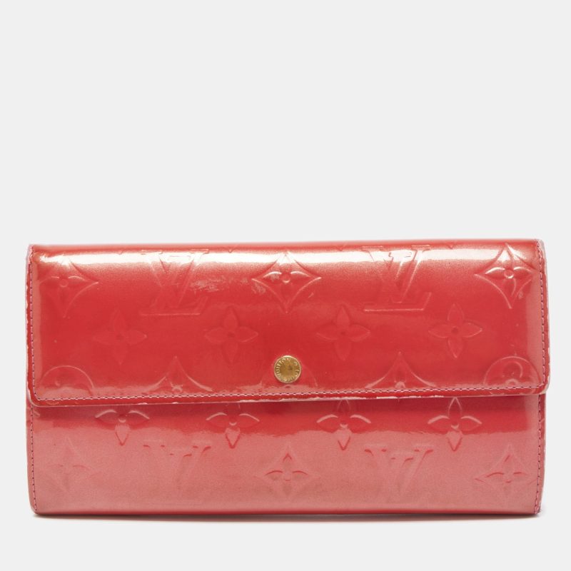 LOUIS VUITTON Framboise Monogram Vernis Sarah Wallet - Logoexplore