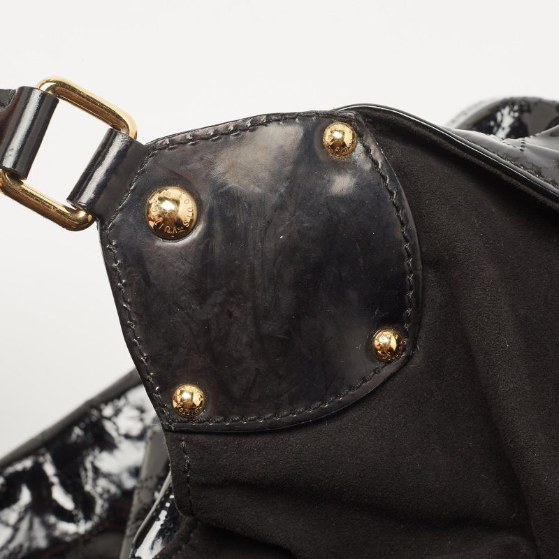 LOUIS VUITTON Black Mahina Patent Leather Limited Edition Surya XL Bag - Logoexplore - Image 7