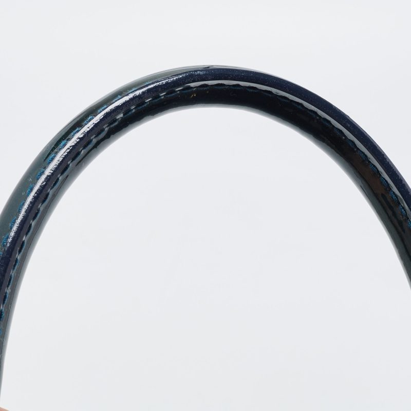 LOUIS VUITTON Blue Nuit Monogram Vernis Alma GM Bag - Logoexplore - Image 6