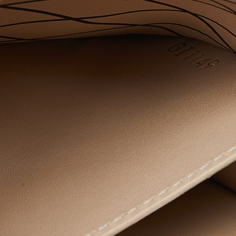 LOUIS VUITTON Brown/Black Monogram Canvas Pochette Trunk Vertical Bag - Logoexplore - Image 8