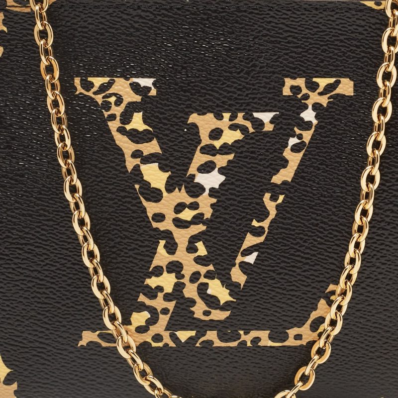 LOUIS VUITTON Black Monogram Giant Canvas Jungle Double Zip Pochette - Logoexplore - Image 6