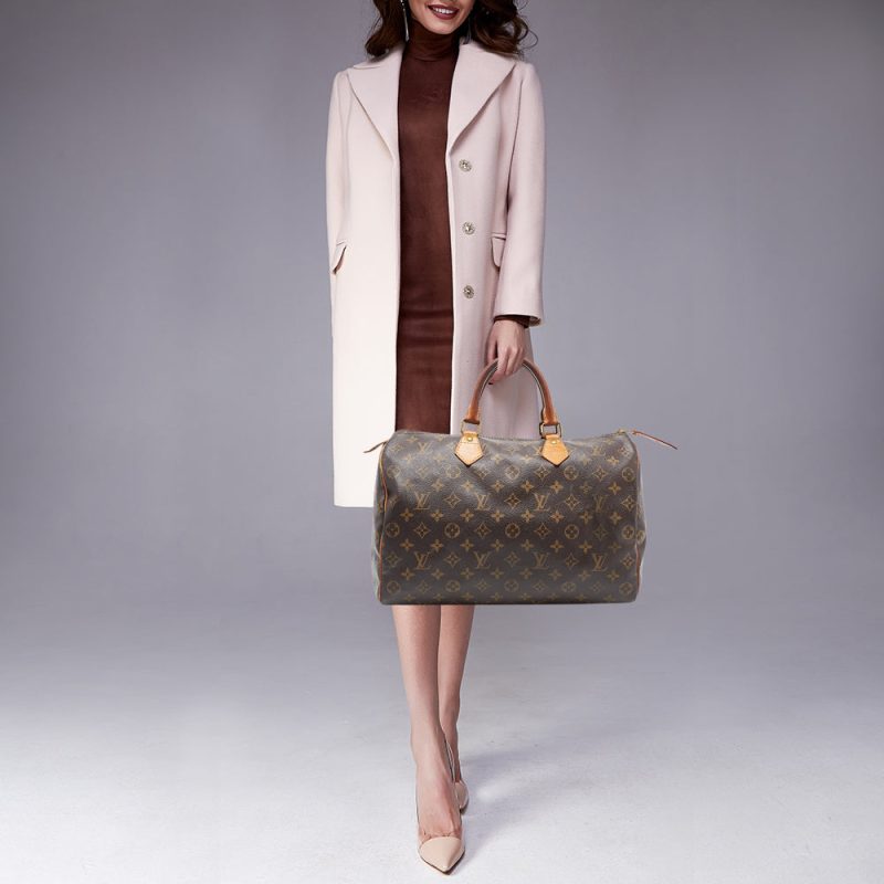 LOUIS VUITTON Brown Canvas Monogram Speedy 35 Handbag - Logoexplore - Image 2