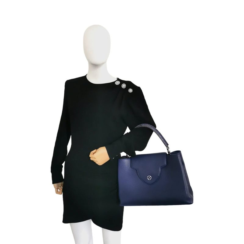 Louis Vuitton Capucines MM Exotic Blue Taurillon - Logoexplore - Image 2